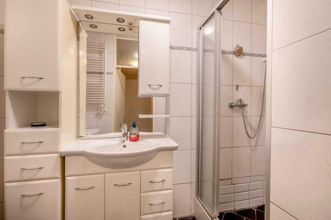 Foto 13 van Jan van Riebeekstraat 44