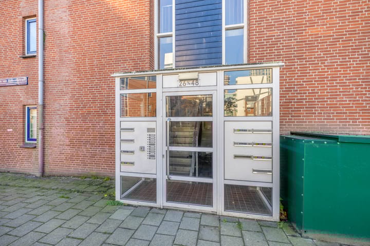 Foto 22 van Jan van Riebeekstraat 44