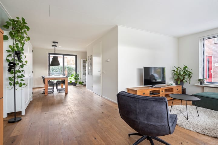 Foto 2 van Topaas 29