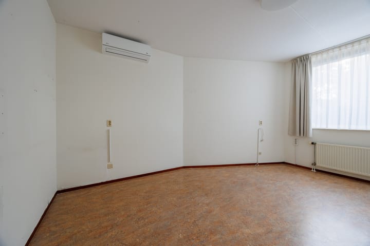 Foto 20 van Julianalaan 28