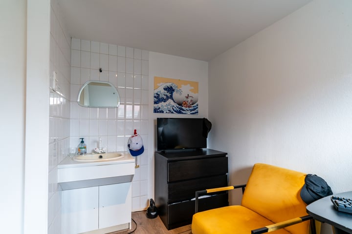 View photo 49 of Cremerstraat 5