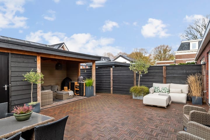 Foto 48 van Stationsweg 1-A