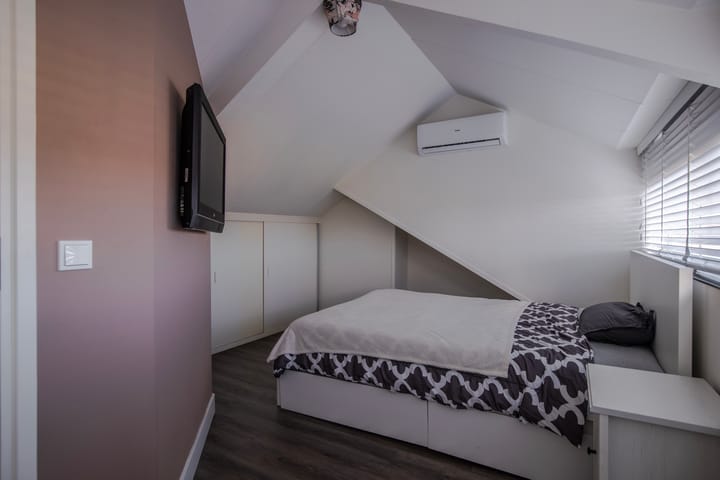 Foto 38 van Klapstraat 111