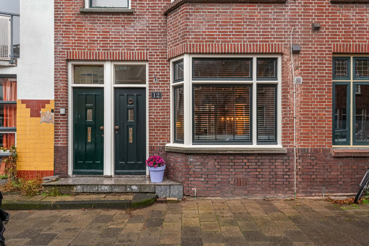 Bekijk foto 1 van Frans van Mierisstraat 12