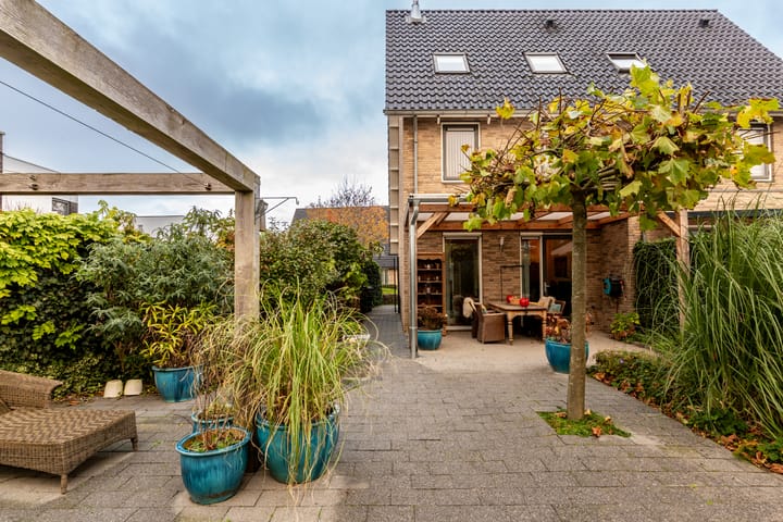 Foto 2 van Boterbloemhof 22