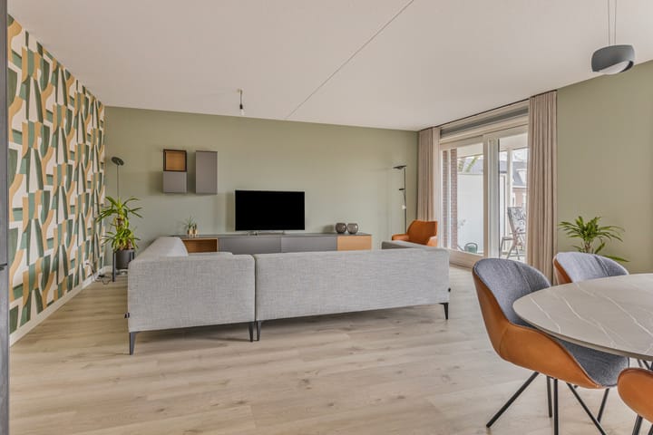 Foto 21 van Spoorstraat 34