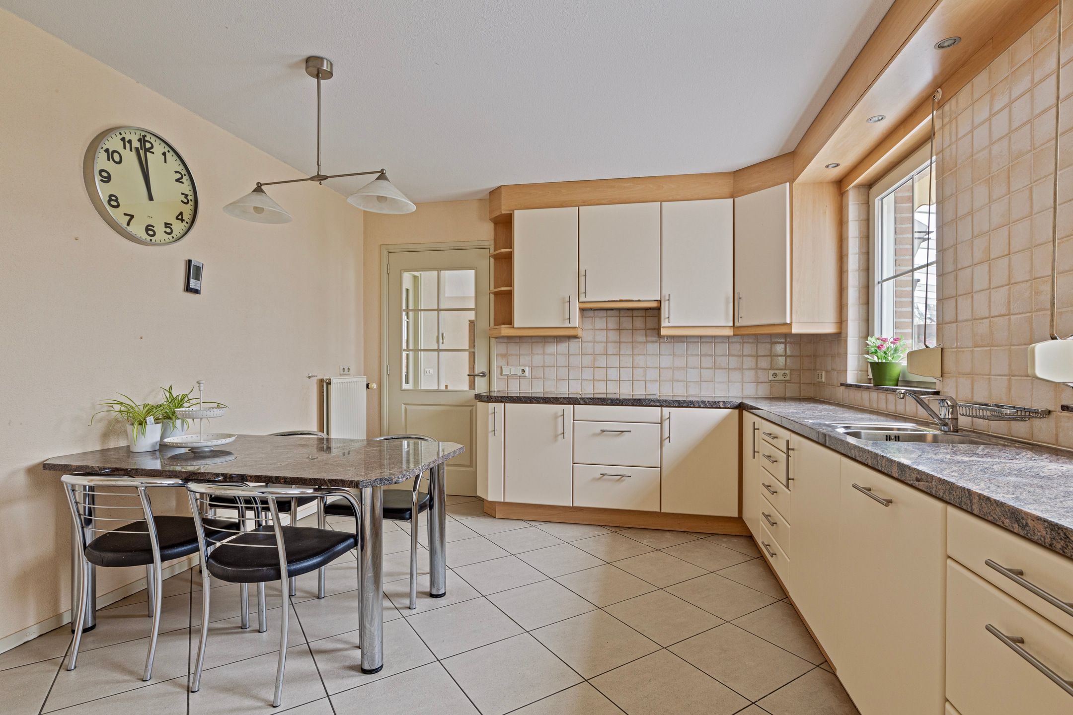 Foto 12 van Grote Heistraat 35