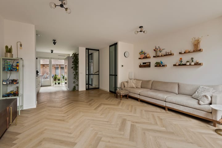 Foto 11 van Luiksestraat 9