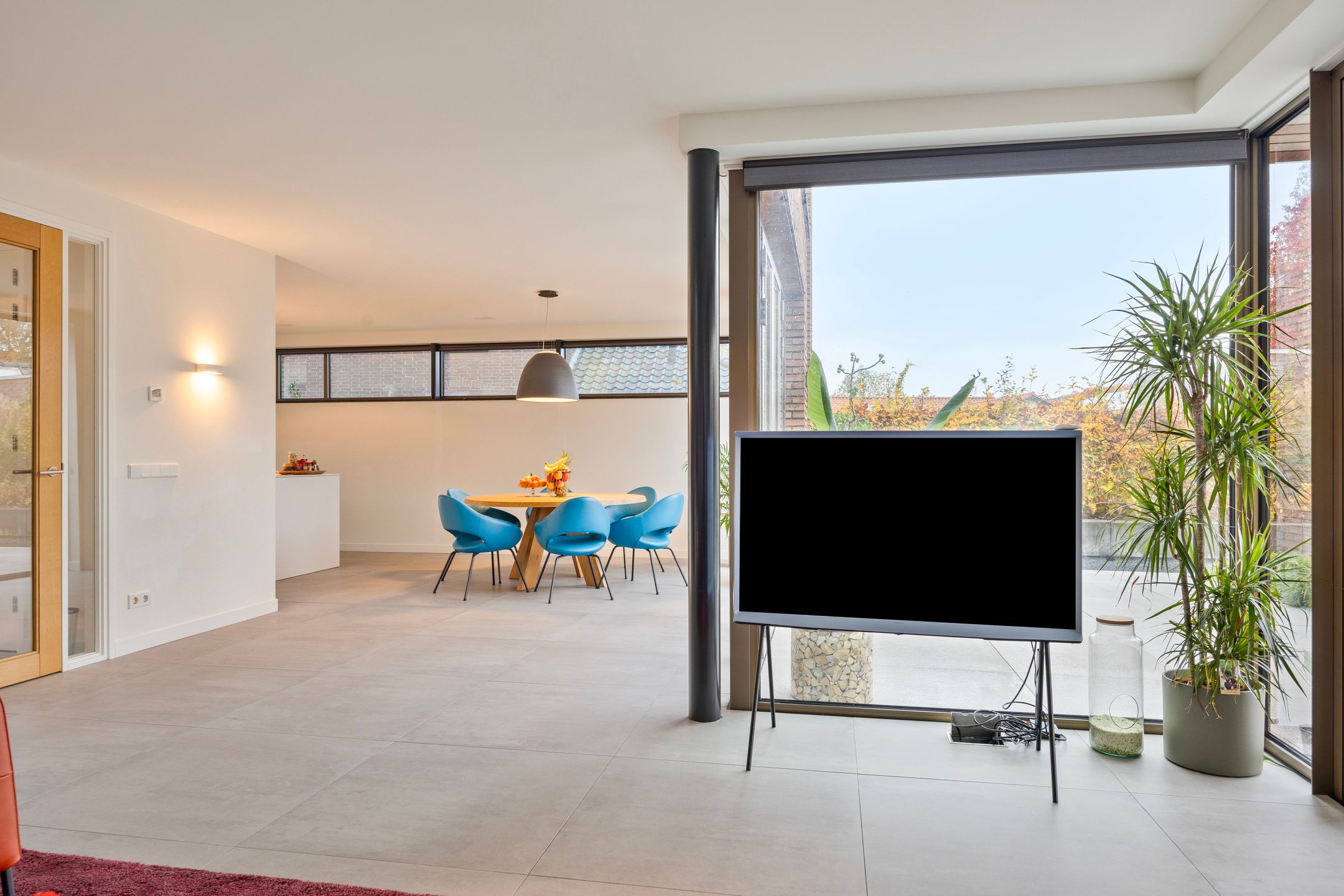 Foto 15 van van Ambestraat 10