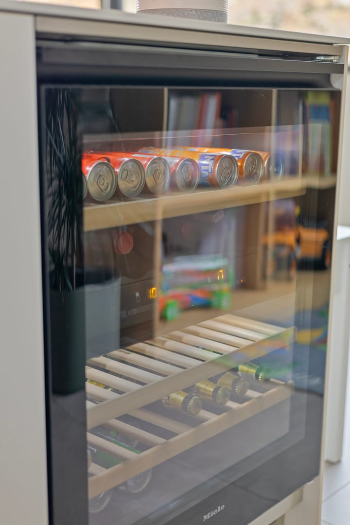 Foto 26 van van Ambestraat 10