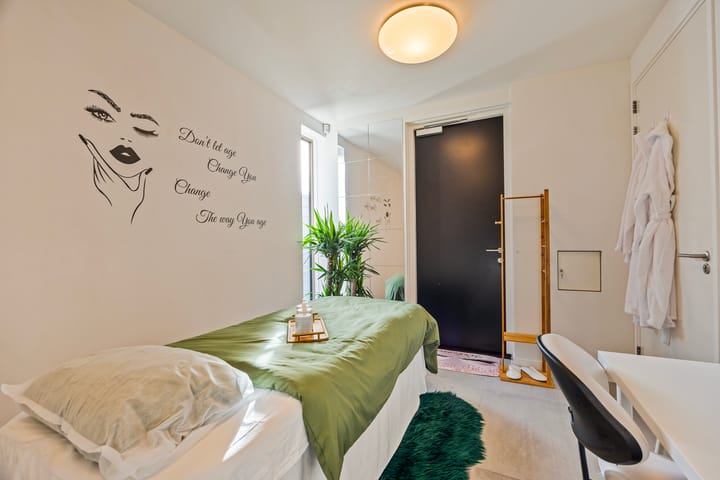 Foto 28 van van Ambestraat 10