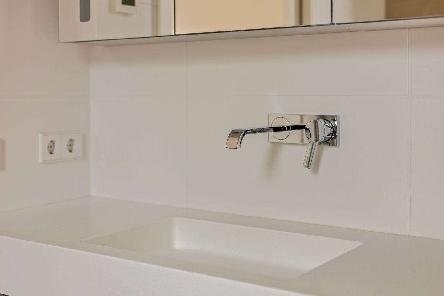 Foto 40 van van Ambestraat 10