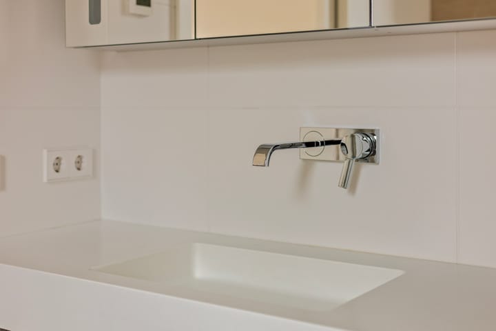 Foto 40 van van Ambestraat 10