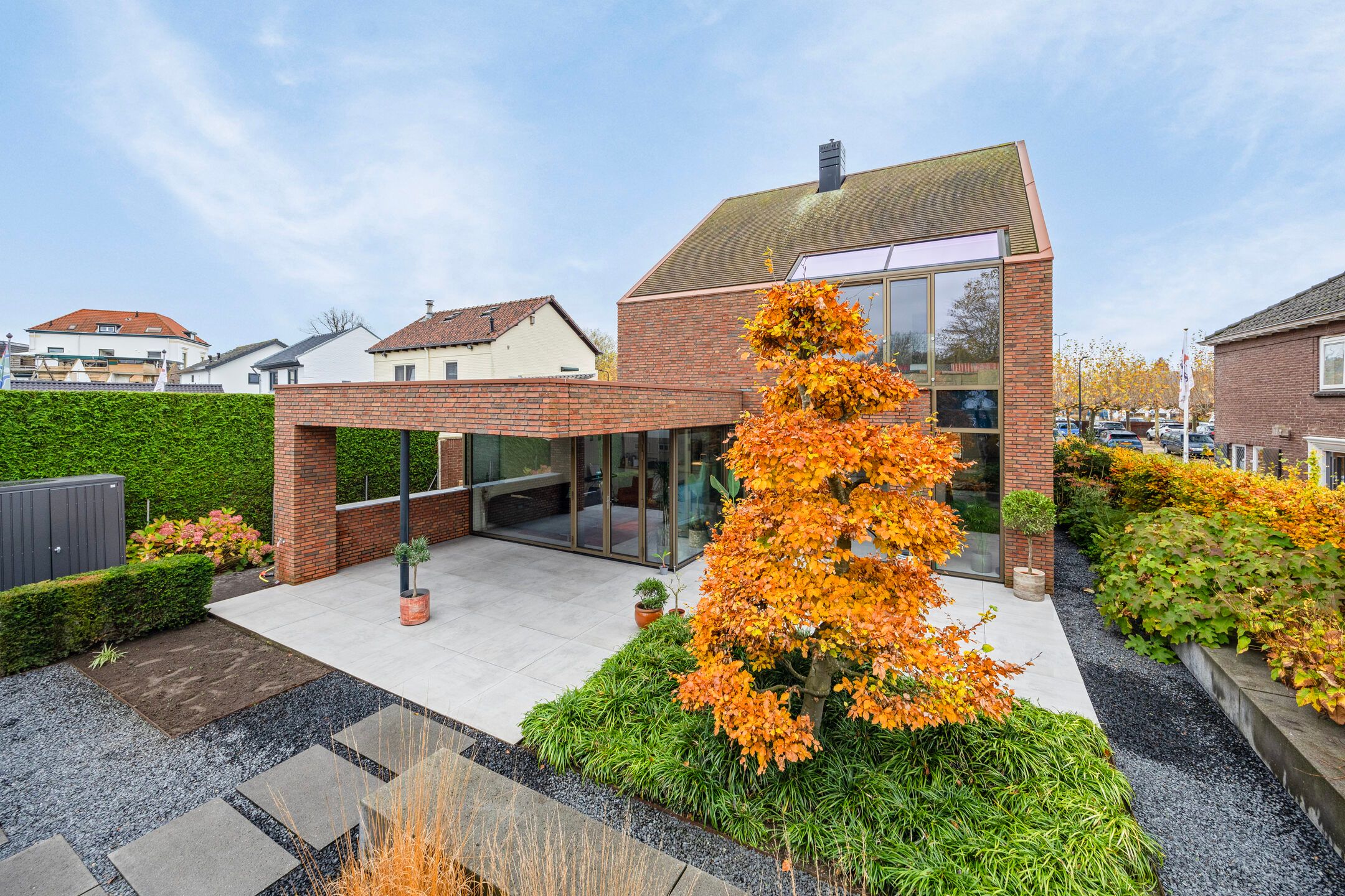 Foto 51 van van Ambestraat 10