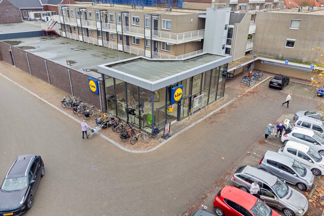 Foto 53 van van Ambestraat 10