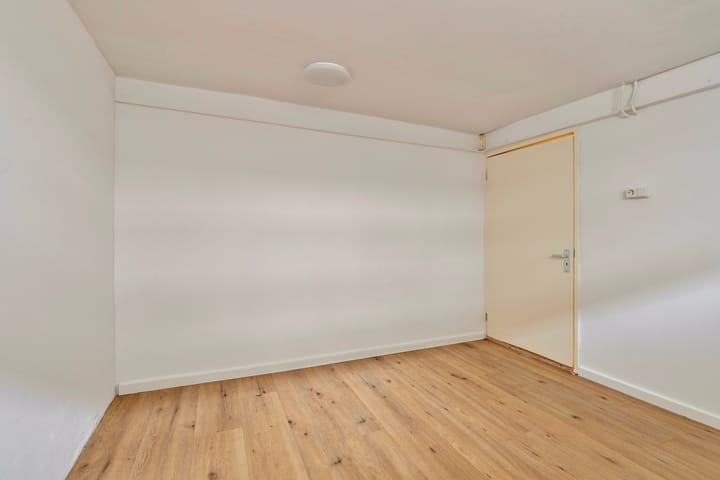 Foto 19 van Professor Kamerlingh Onneslaan 90-B