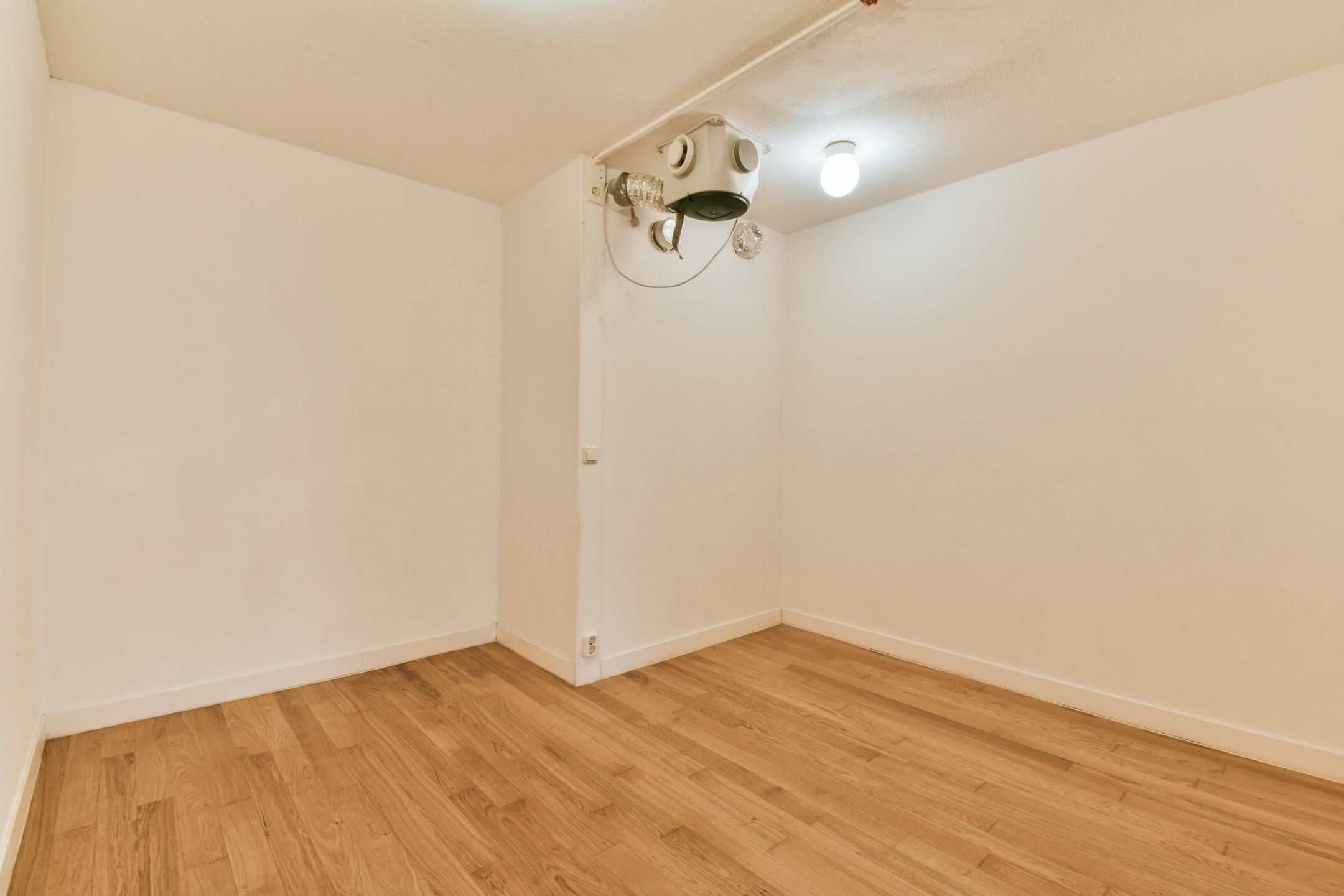 Foto 18 van Valkenburgerstraat 186-L