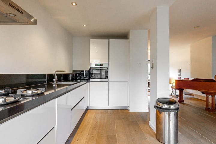 Foto 13 van Roomburgerlaan 22