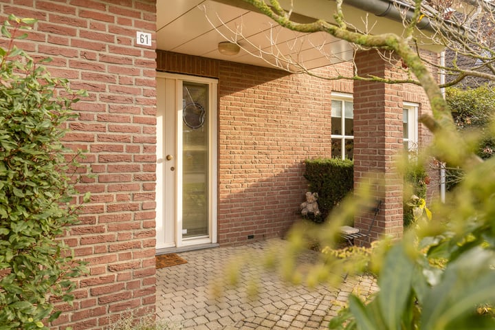 Bekijk foto 2 van Bornerveldstraat 61