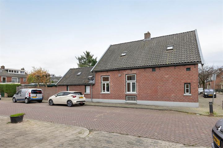 Bekijk foto 34 van Bongertsweg 44