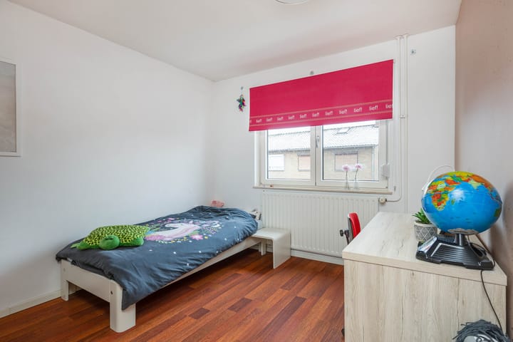 Foto 27 van Maarten Trompstraat 8