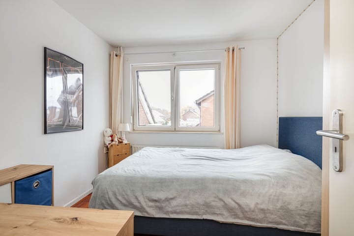 Foto 28 van Maarten Trompstraat 8