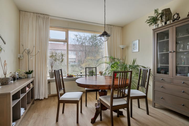 Foto 4 van Dr. A.R. Holstraat 13