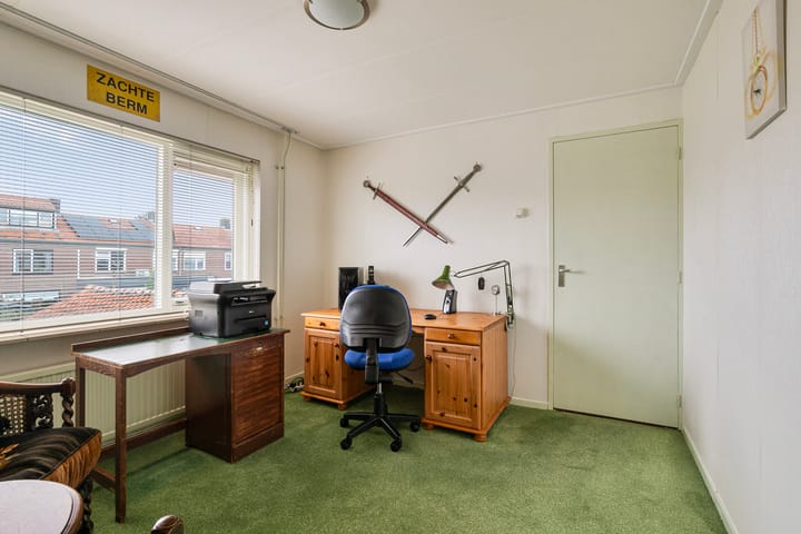 Foto 21 van Dr. A.R. Holstraat 13