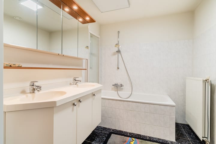 Foto 18 van Pastoor Spieringsstraat 159