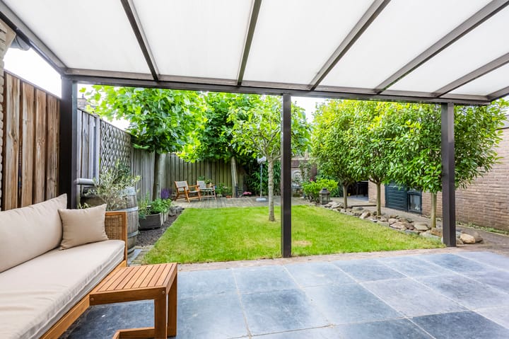 Foto 20 van Paul van Ostaijenstraat 5