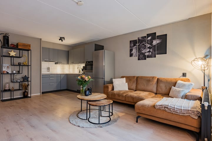 Foto 8 van Meerdorpstraat 14