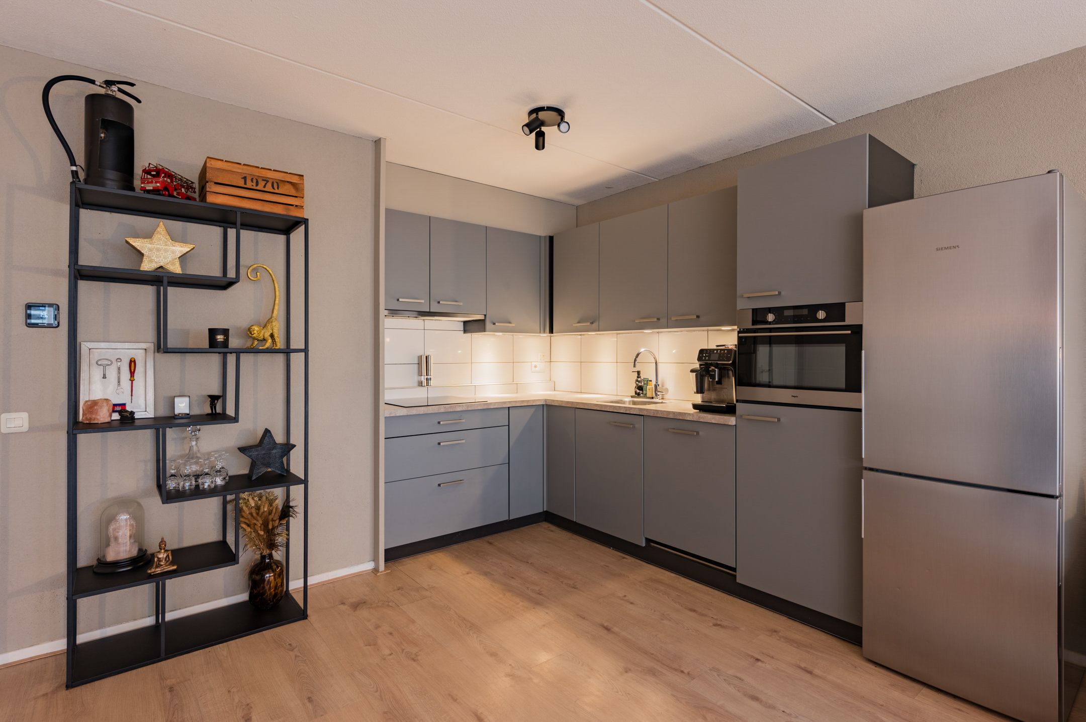 Foto 12 van Meerdorpstraat 14