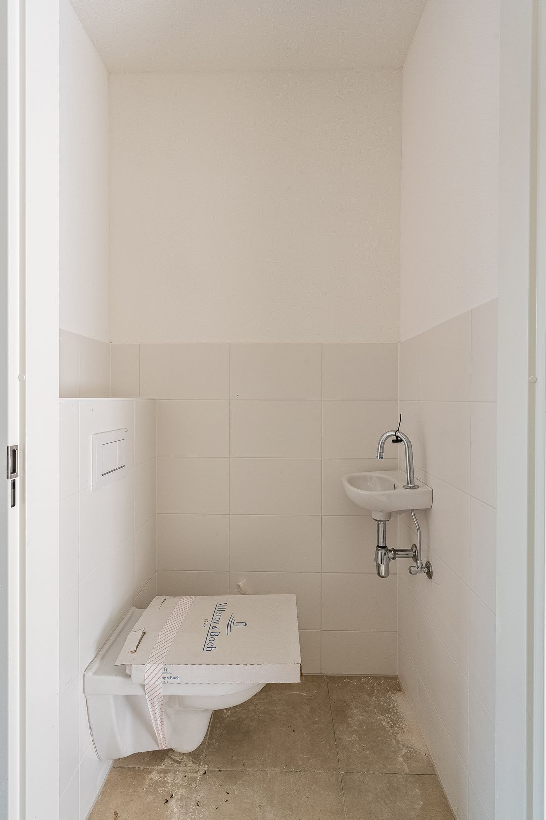 Photo 16 of Albertina Sisulupad 76