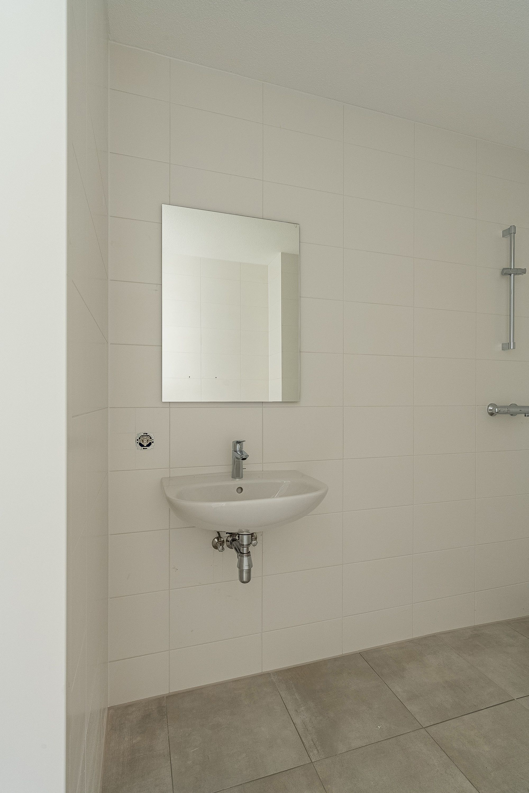 Photo 36 of Albertina Sisulupad 76