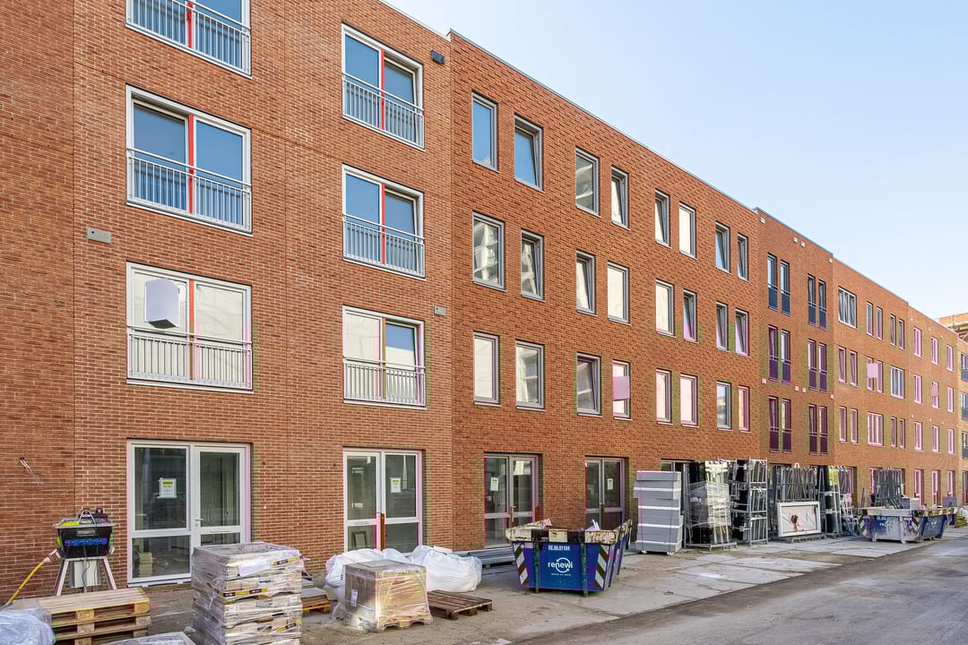 Photo 52 of Albertina Sisulupad 76