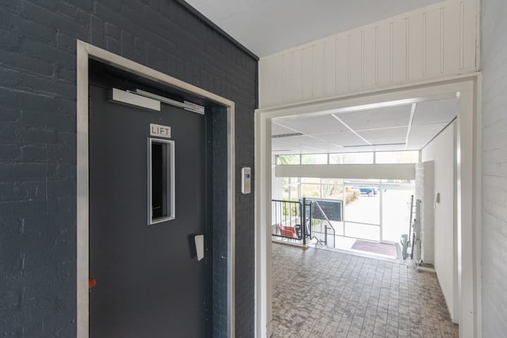 Photo 8 of Jan van Goyenstraat 176