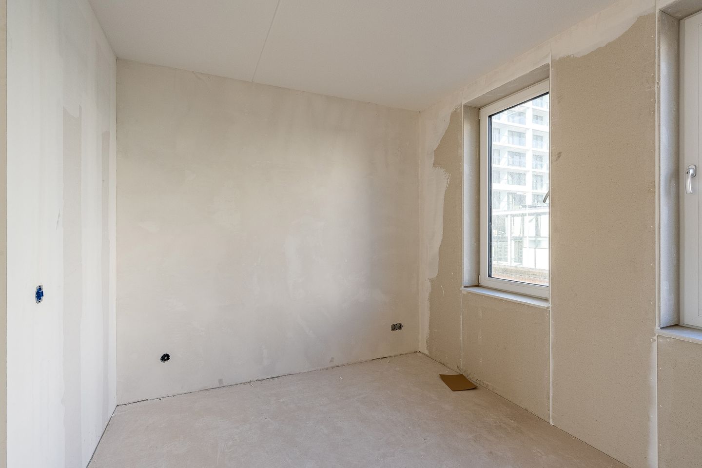 Photo 40 of Albertina Sisulupad 76