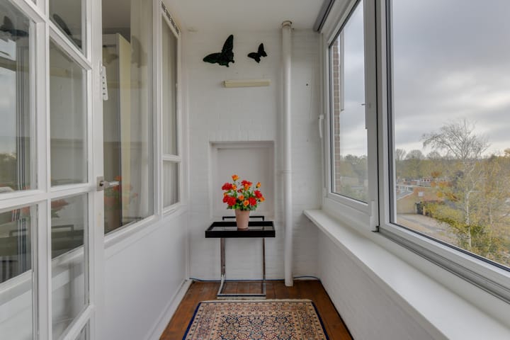 Photo 17 of Jan van Goyenstraat 176