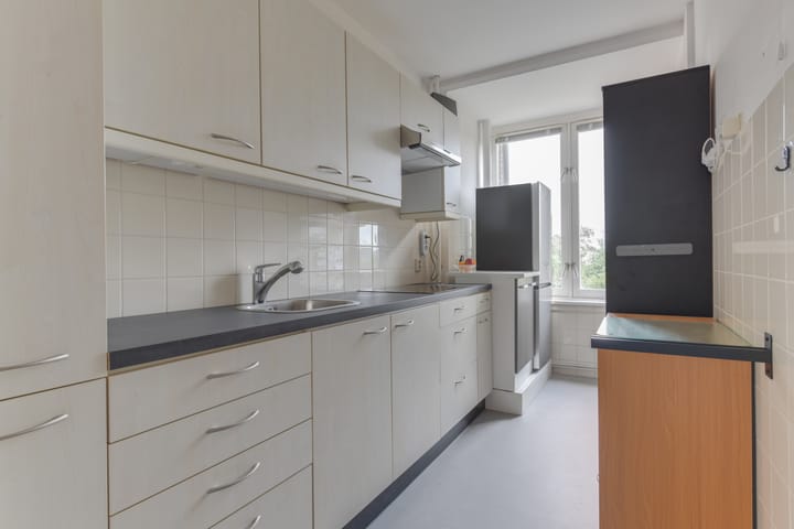 Photo 19 of Jan van Goyenstraat 176