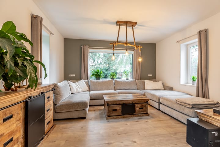 Foto 3 van Middelweg 10