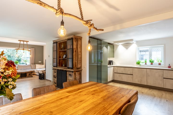 Foto 21 van Middelweg 10