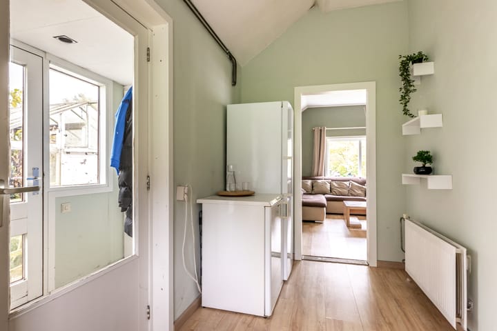 Foto 39 van Middelweg 10