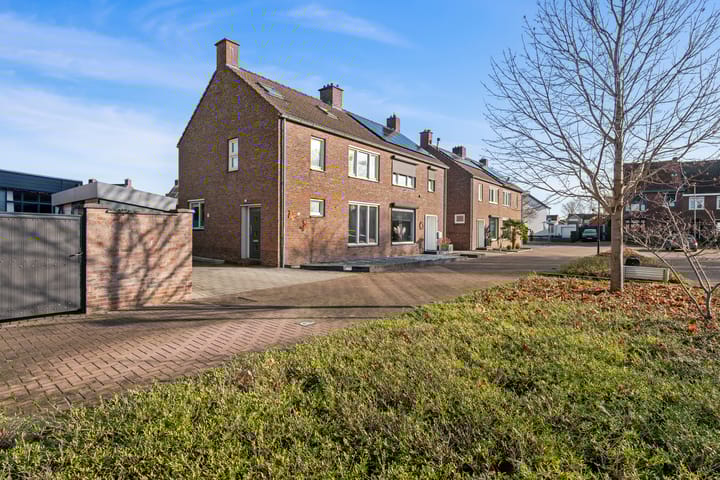 Foto 22 van Ireneplein 10