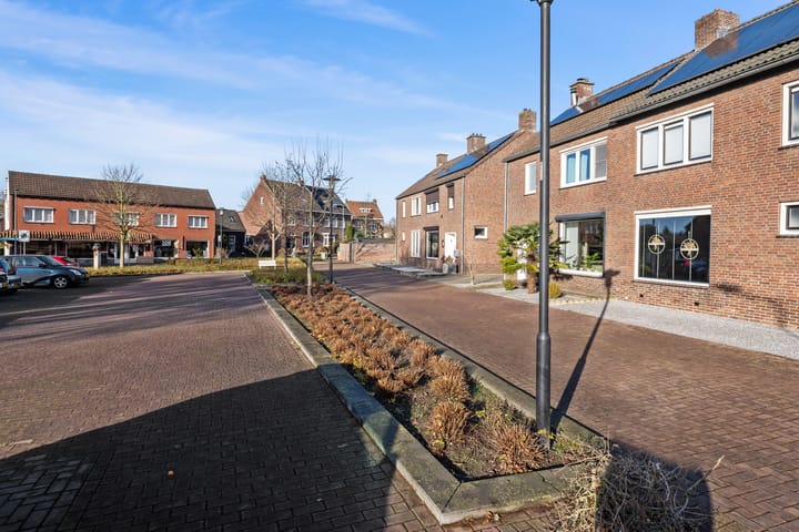 Foto 23 van Ireneplein 10