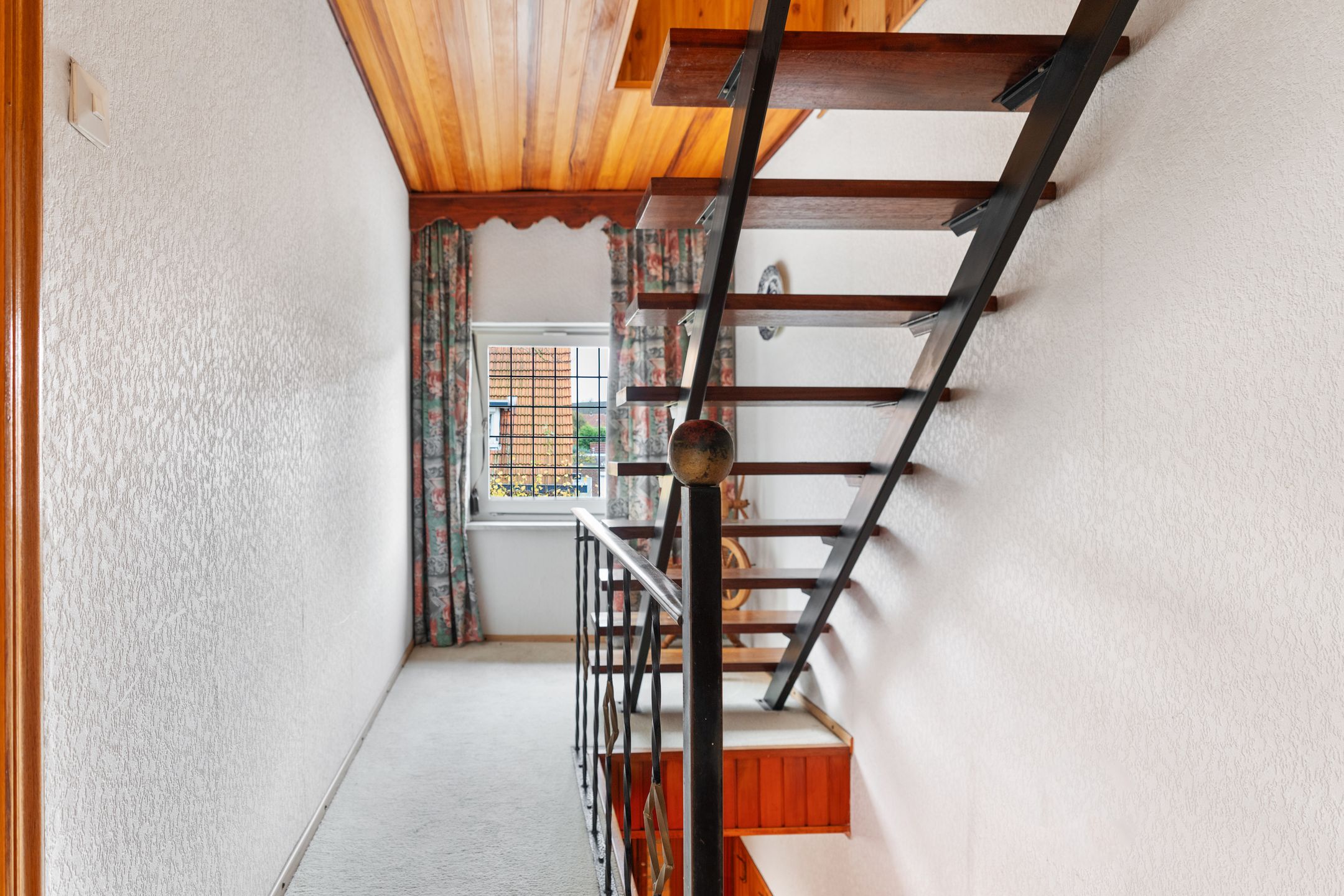 Foto 12 van Hovenstraat 49