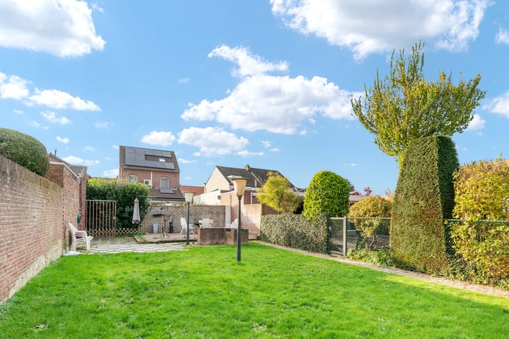 Foto 19 van Hovenstraat 49