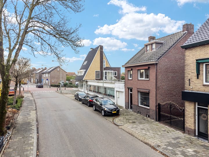 Foto 27 van Hovenstraat 49