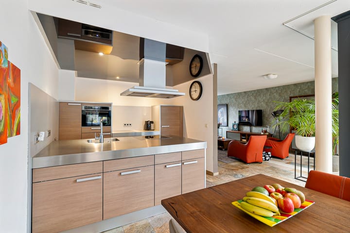 Foto 3 van Valtherlaan 257