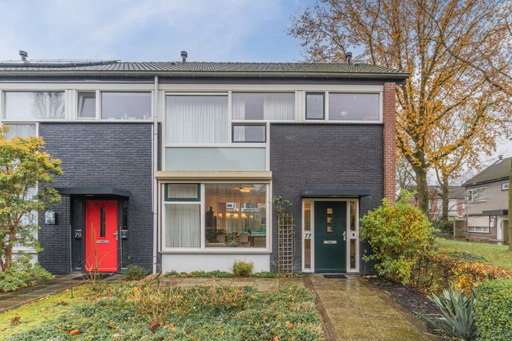 Bekijk foto 30 van Mahlerstraat 77