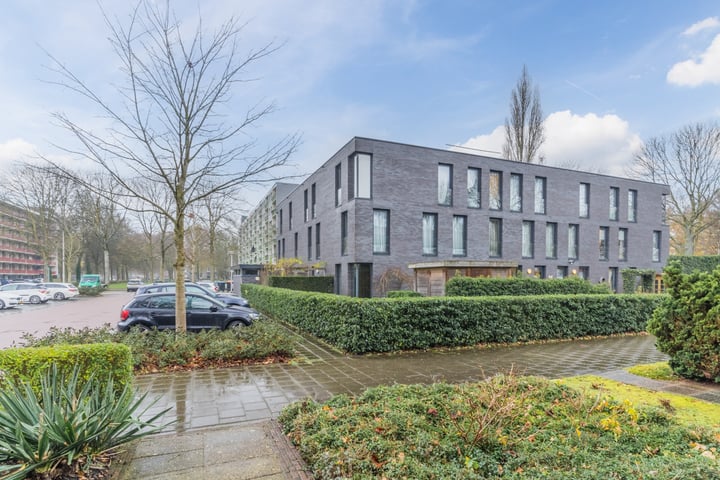 Bekijk foto 31 van Mahlerstraat 77